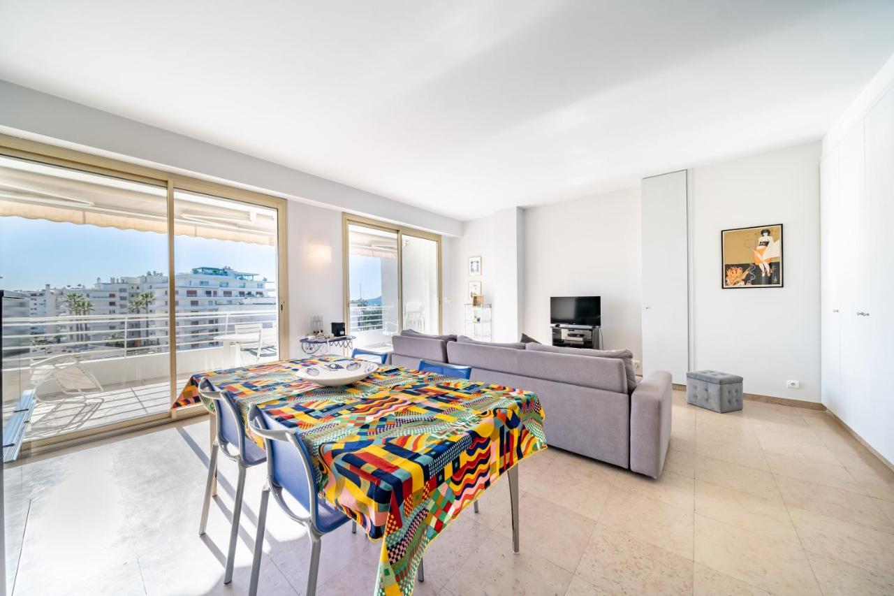 Palm Beach- Free Wifi- Parking- Sea View Кан Екстериор снимка