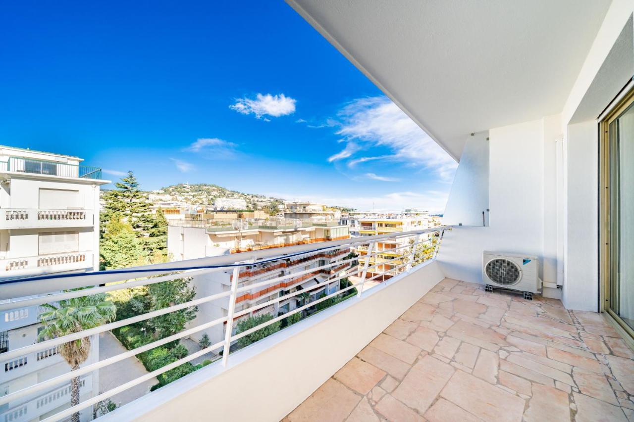 Palm Beach- Free Wifi- Parking- Sea View Кан Екстериор снимка