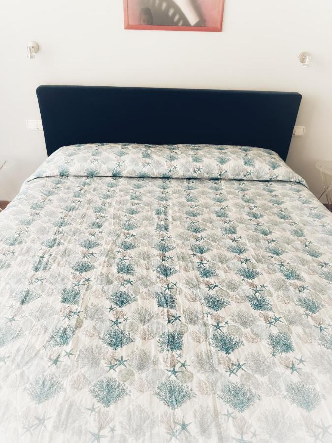 Palm Beach- Free Wifi- Parking- Sea View Кан Екстериор снимка